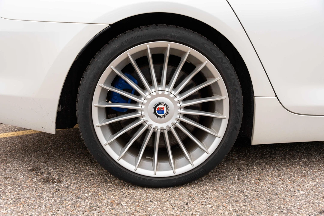 2017 BMW Alpina B6 - Image 26 of 31