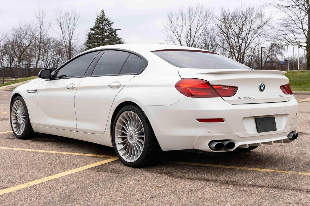 2017 BMW Alpina B6 - Image 4 of 31