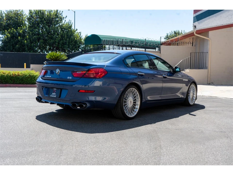2017 BMW Alpina B6 - Image 11 of 31