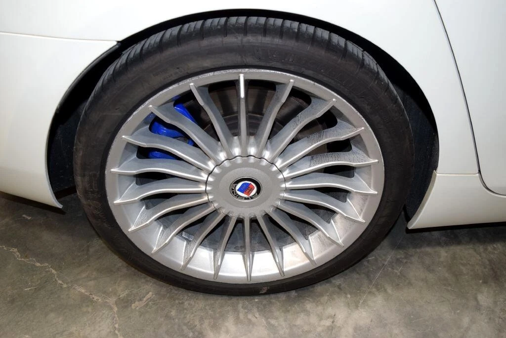 2017 BMW Alpina B6 - Image 13 of 21