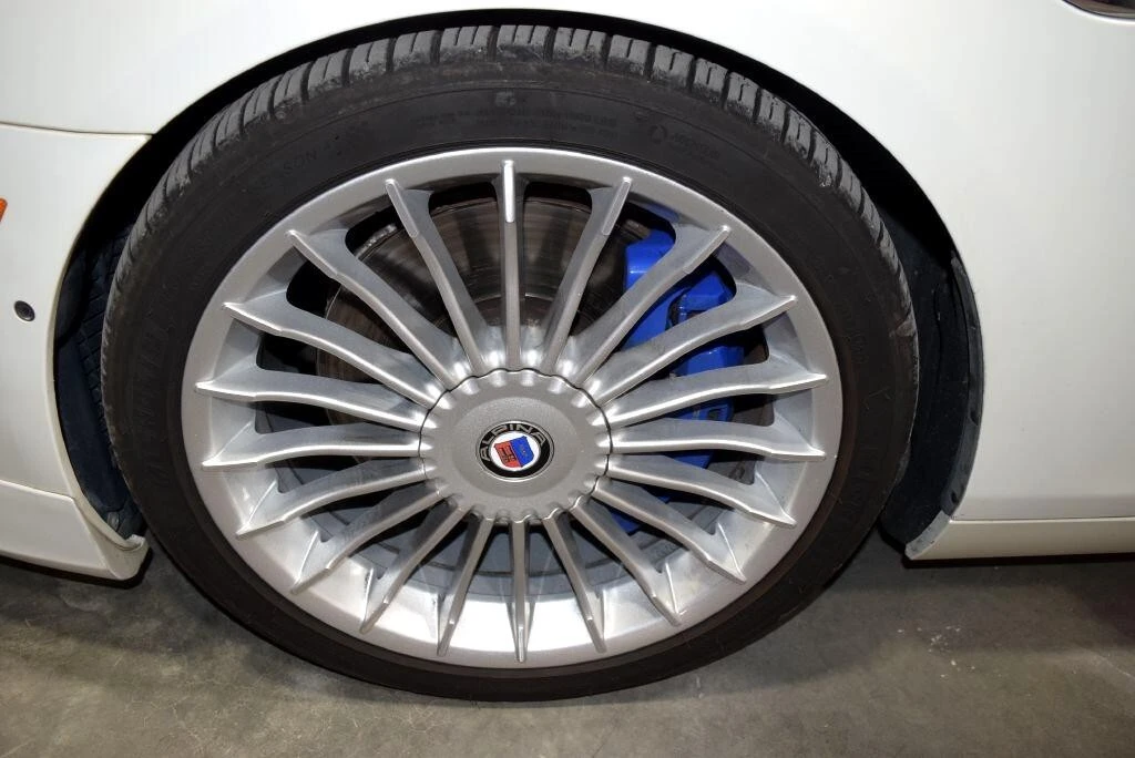 2017 BMW Alpina B6 - Image 15 of 21