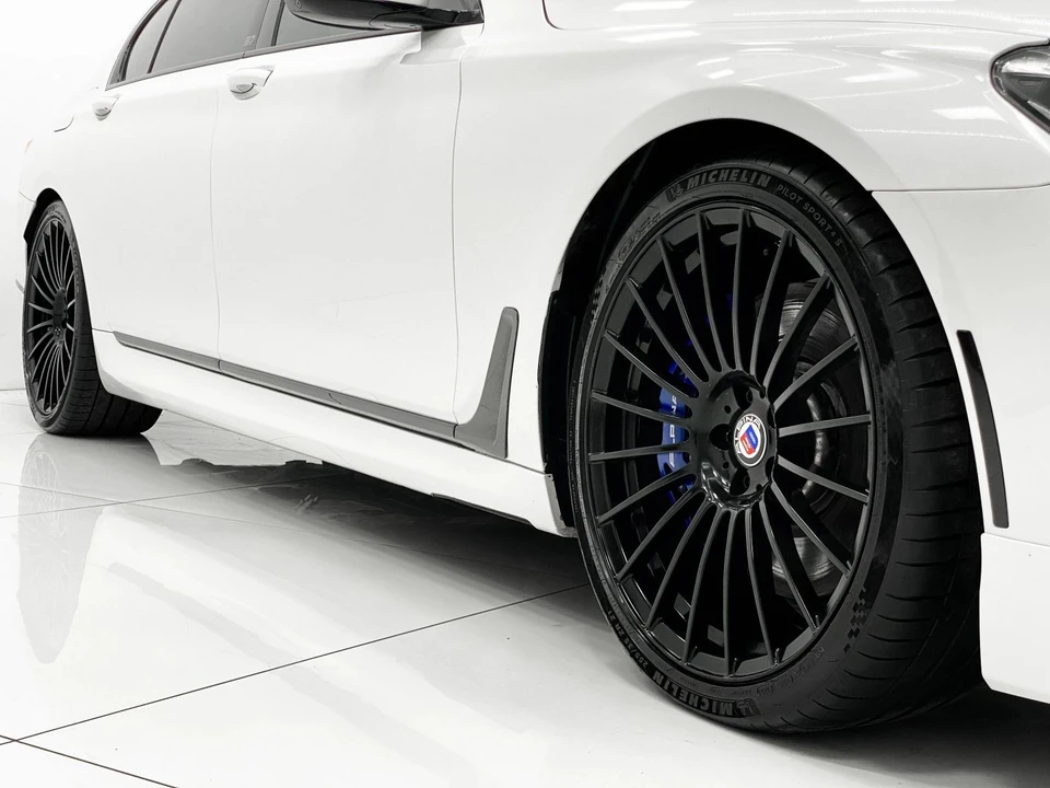 2017 BMW Alpina B7 - Image 13 of 21