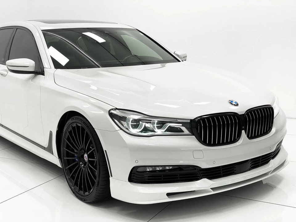 2017 BMW Alpina B7 - Image 9 of 21