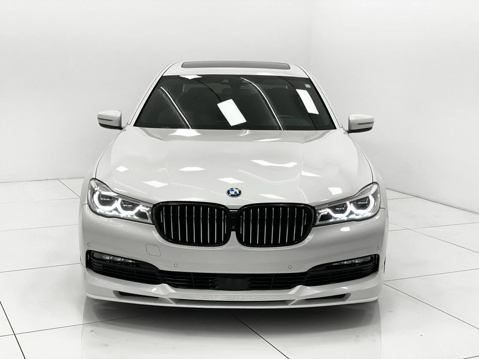 2017 BMW Alpina B7 - Image 2 of 21