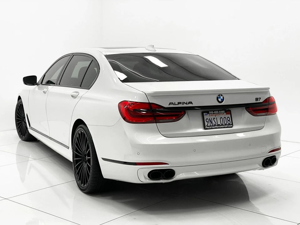 2017 BMW Alpina B7 - Image 4 of 21