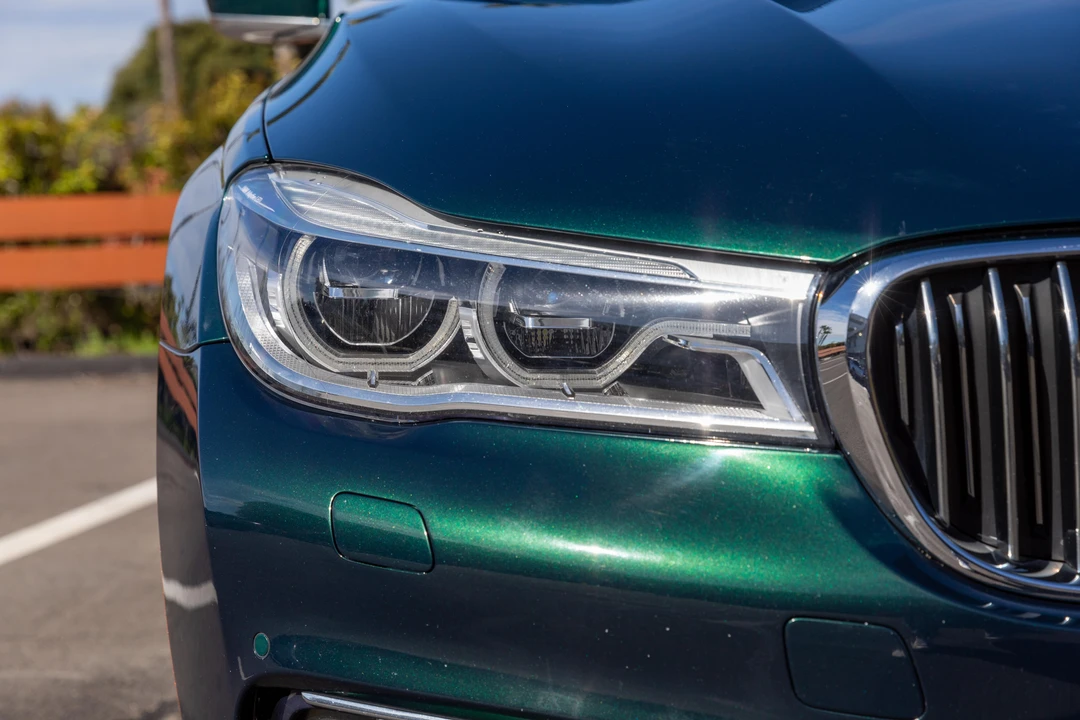 2017 BMW Alpina B7 - Image 24 of 31