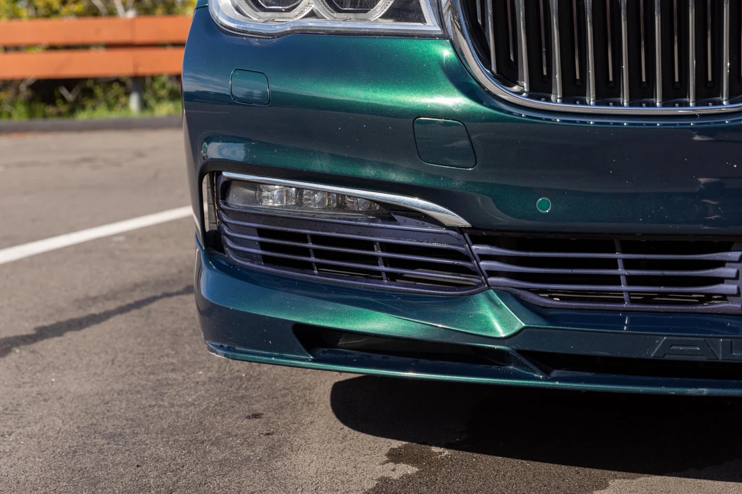 2017 BMW Alpina B7 - Image 25 of 31