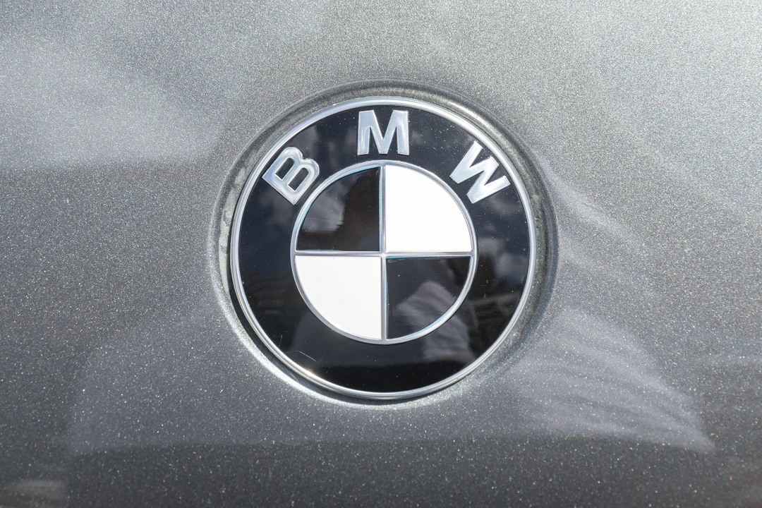2017 BMW G11/G12 7 Series - Image 13 of 31