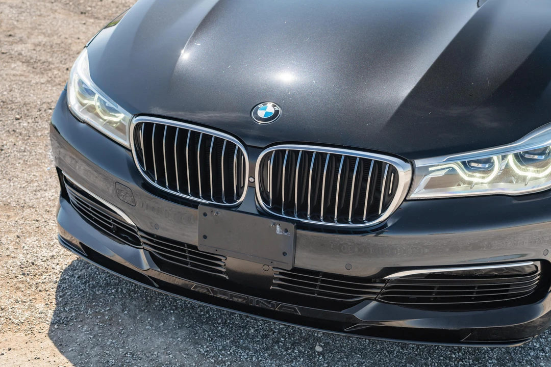 2017 BMW Alpina B7 - Image 11 of 31