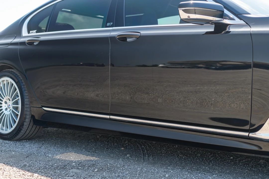 2017 BMW Alpina B7 - Image 26 of 31