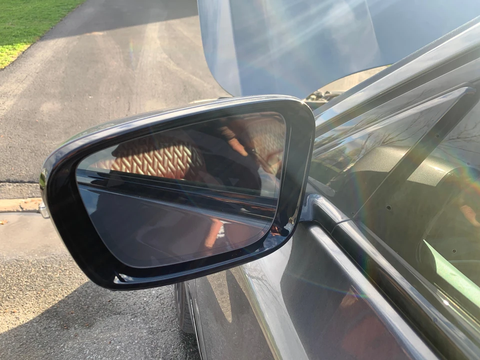 2017 BMW Alpina B7 - Image 27 of 31