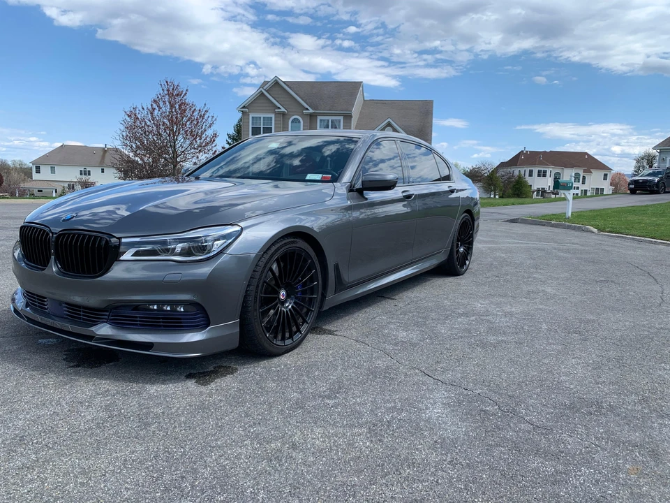 2017 BMW Alpina B7 - Image 7 of 31