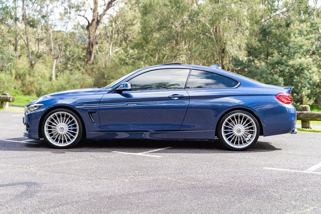 2017 BMW Alpina B4 - Image 8 of 31
