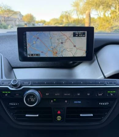 2017 BMW i3 - Image 19 of 21