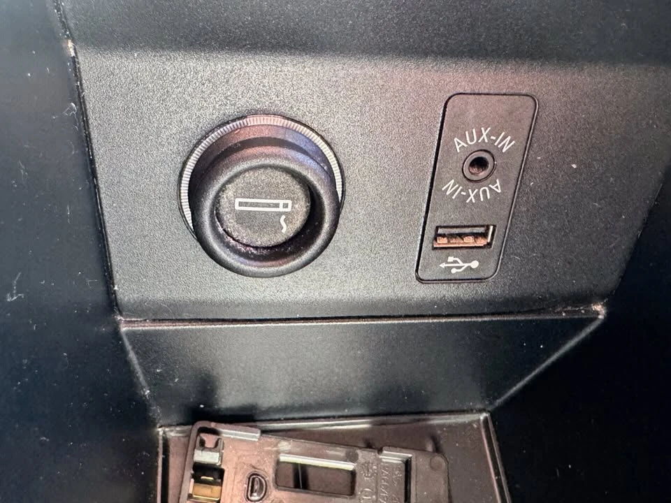 2017 BMW i3 - Image 19 of 20