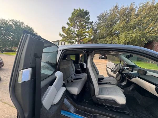 2017 BMW i3 - Image 10 of 15