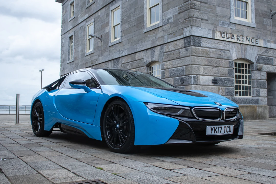2017 BMW i8 - Image 10 of 31