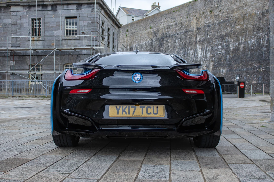 2017 BMW i8 - Image 6 of 31