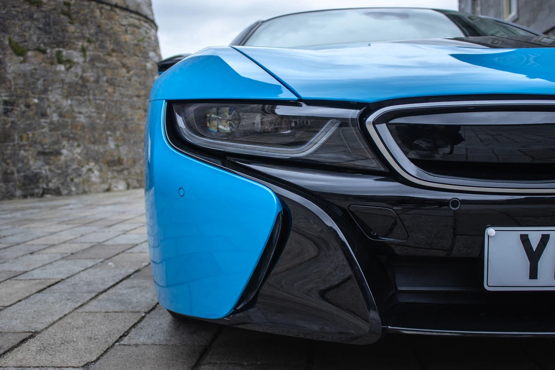 2017 BMW i8 - Image 16 of 31