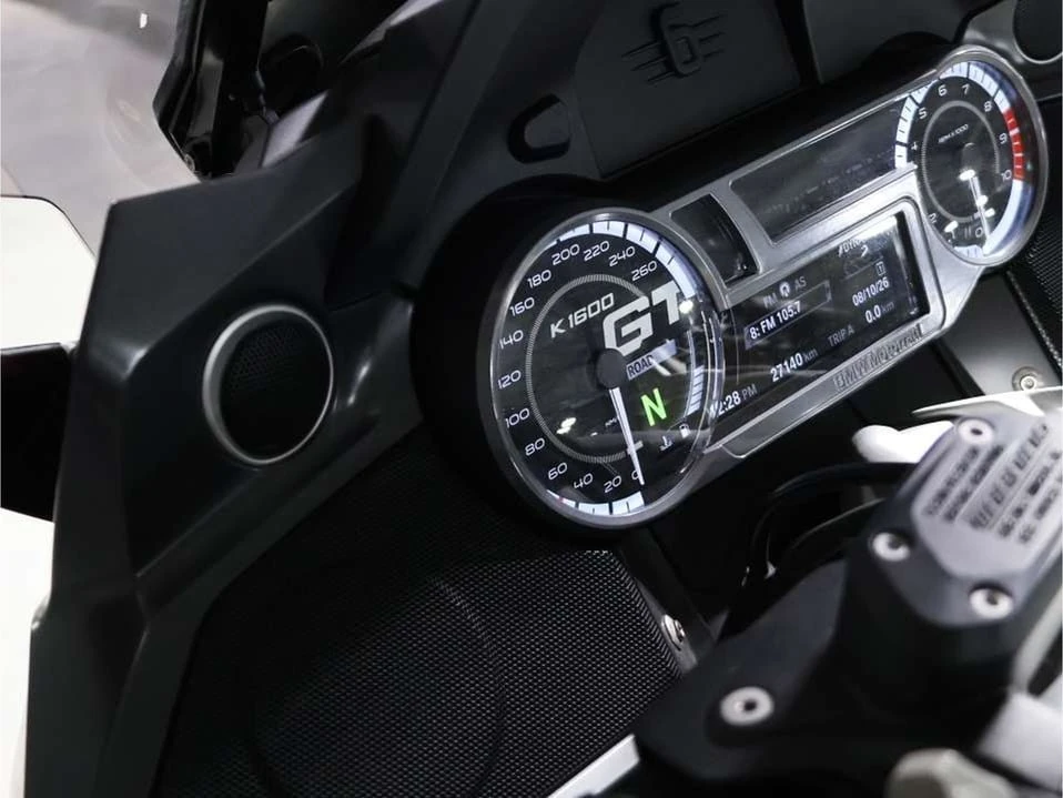 2017 BMW K1600 - Image 13 of 17