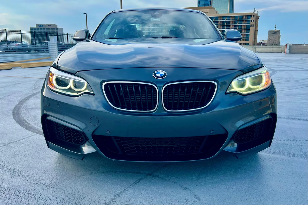 2017 BMW F22/F23 M235i & M240i - Image 8 of 31
