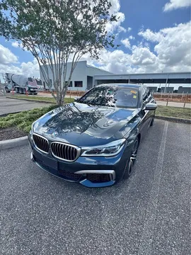 2017 BMW M760i