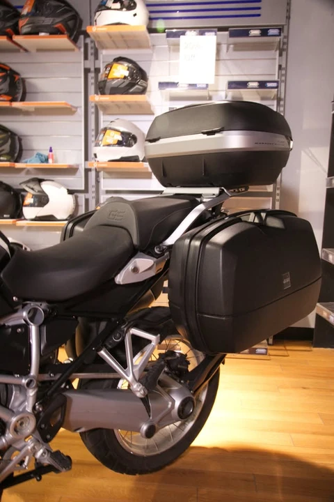 2017 BMW R nineT - Image 3 of 19