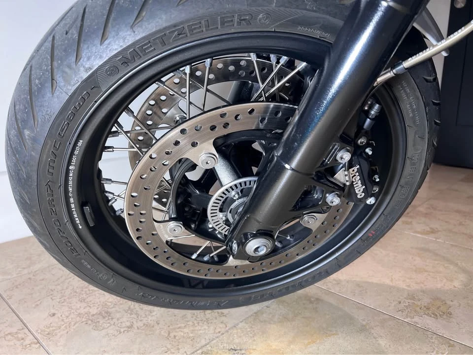 2017 BMW Motorcycles - Image 17 of 19