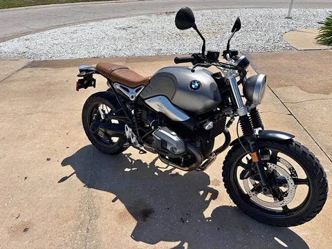2017 BMW R Series