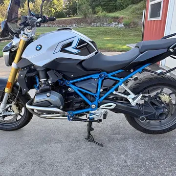 2017 BMW R1200R