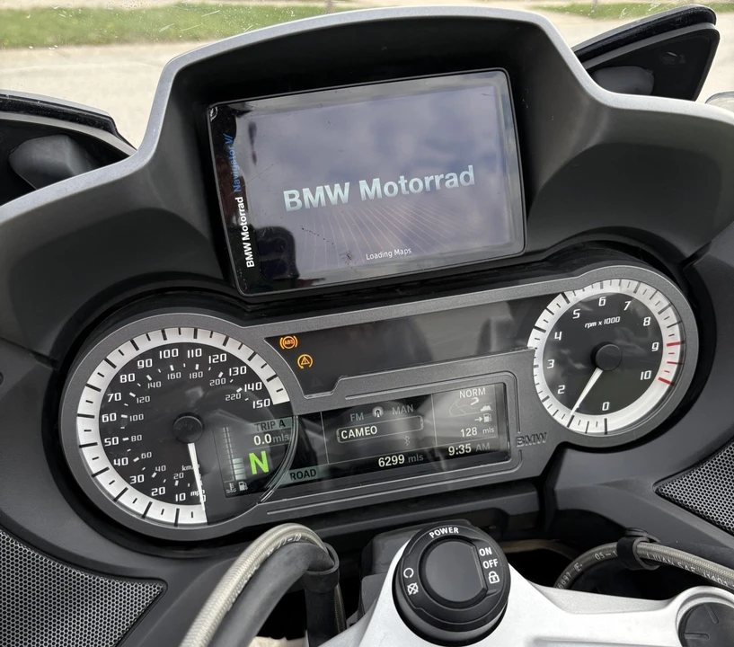 2017 BMW R1100 & R1150 & R1200 & R1250 & R1300 - Image 4 of 6
