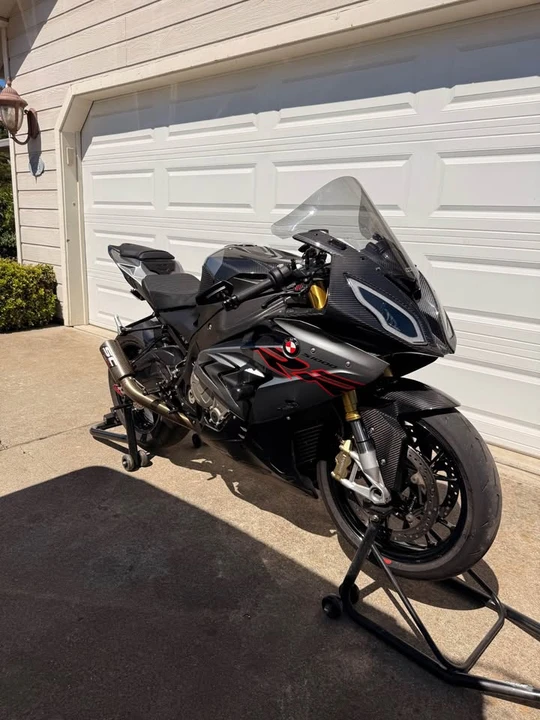 2017 BMW S1000 - Image 2 of 12