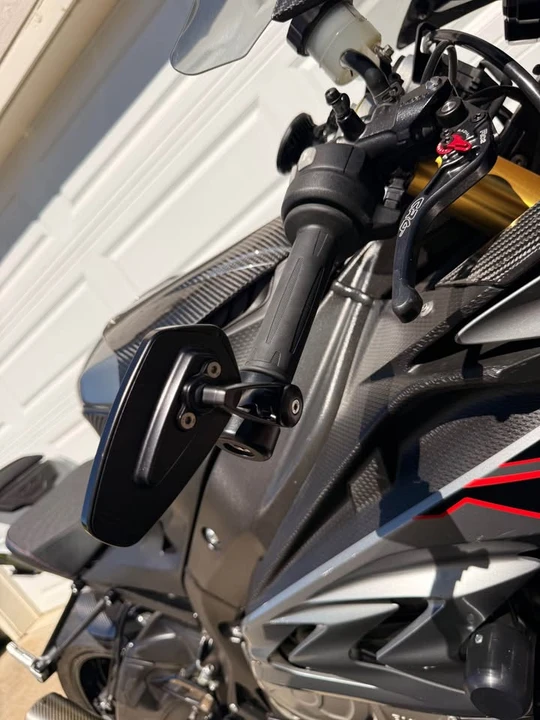 2017 BMW S1000 - Image 11 of 12