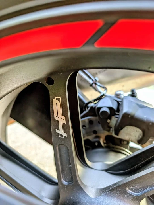 2017 BMW S1000 - Image 8 of 11