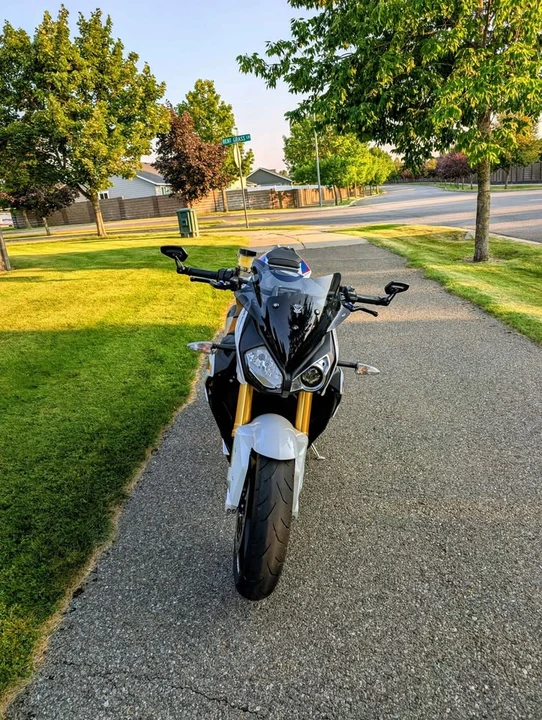 2017 BMW S1000 - Image 4 of 11