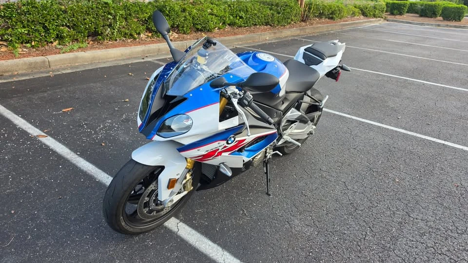 2017 BMW S1000 - Image 4 of 17