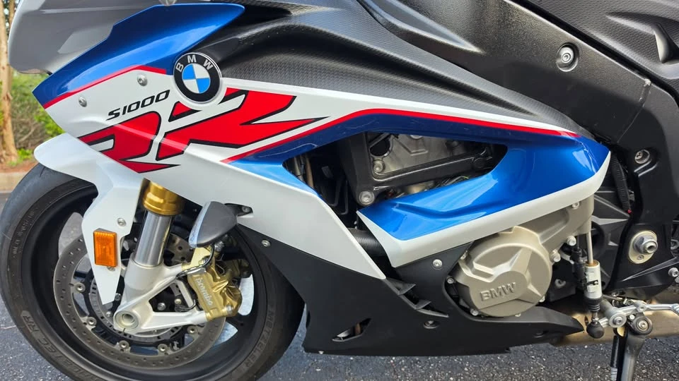 2017 BMW S1000 - Image 13 of 17