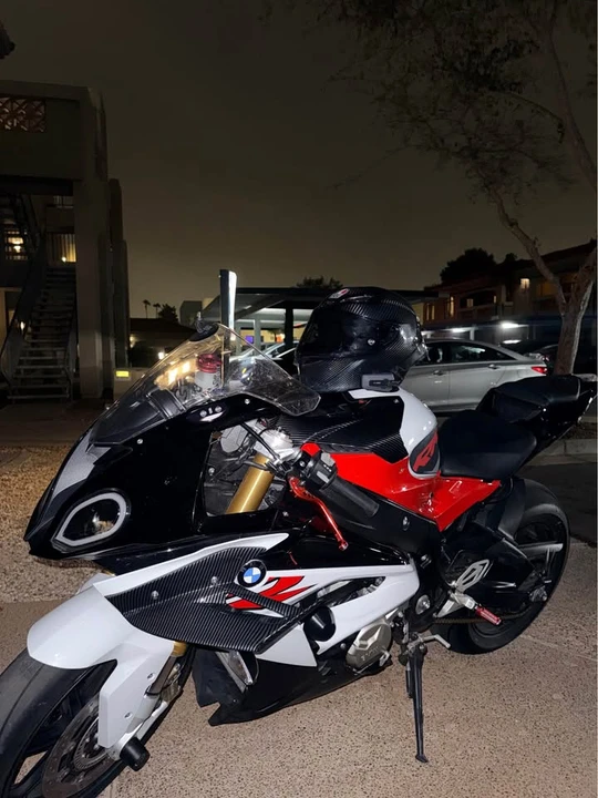 2017 BMW S1000 - Image 4 of 5