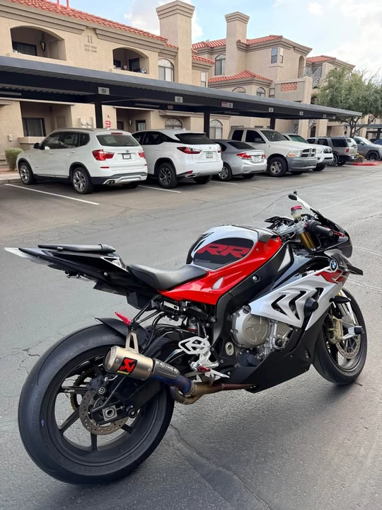2017 BMW S1000 - Image 3 of 5