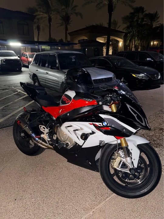 2017 BMW S1000 - Image 5 of 5