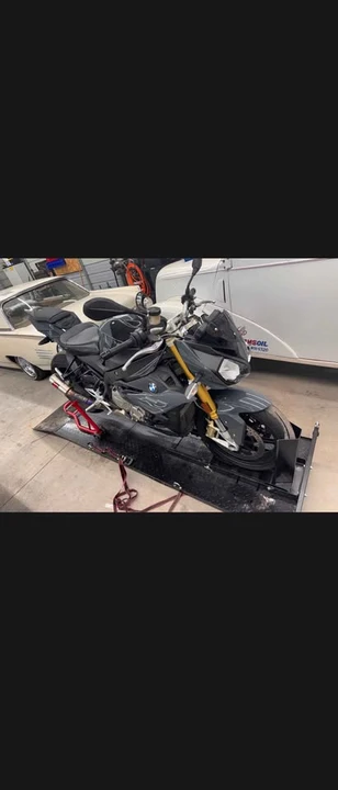 2017 BMW S1000 - Image 6 of 9