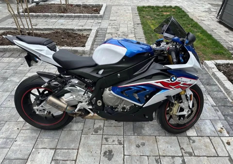 2017 BMW S1000 - Image 10 of 11