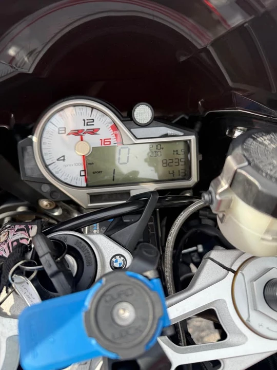 2017 BMW S1000 - Image 8 of 11
