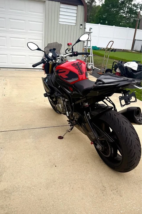 2017 BMW S1000 - Image 6 of 8