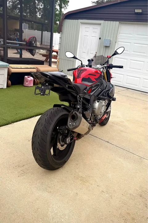 2017 BMW S1000 - Image 8 of 8