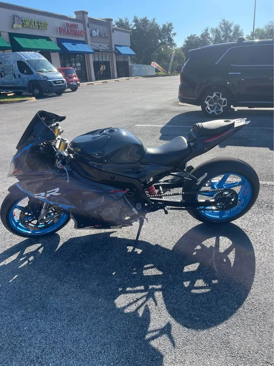 2017 BMW S1000 - Image 4 of 5