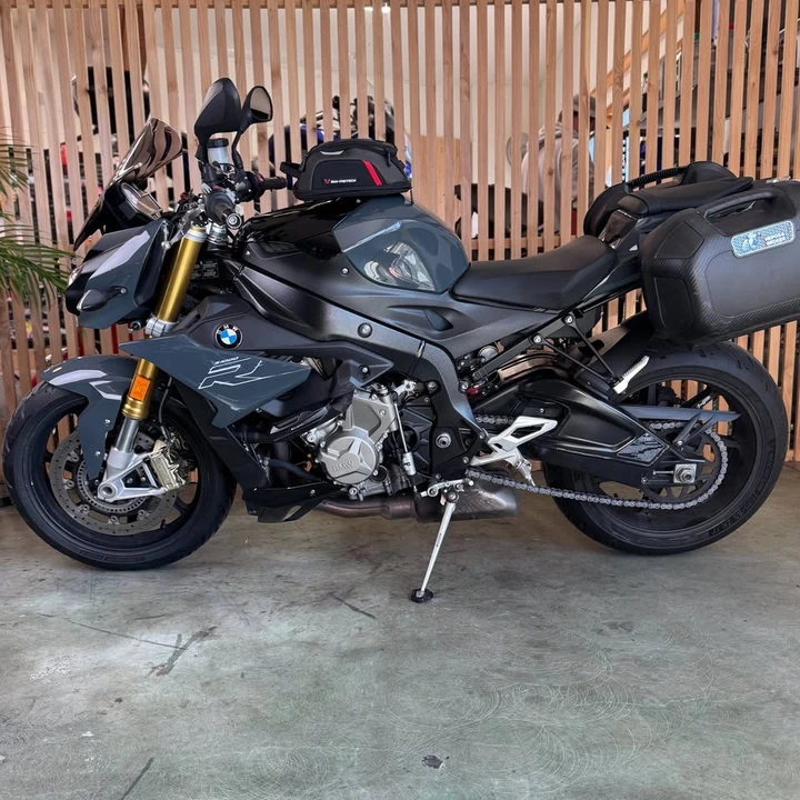 2017 BMW S1000 - Image 8 of 20