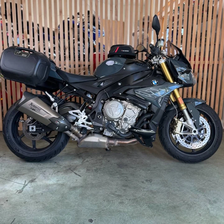 2017 BMW S1000 - Image 2 of 20