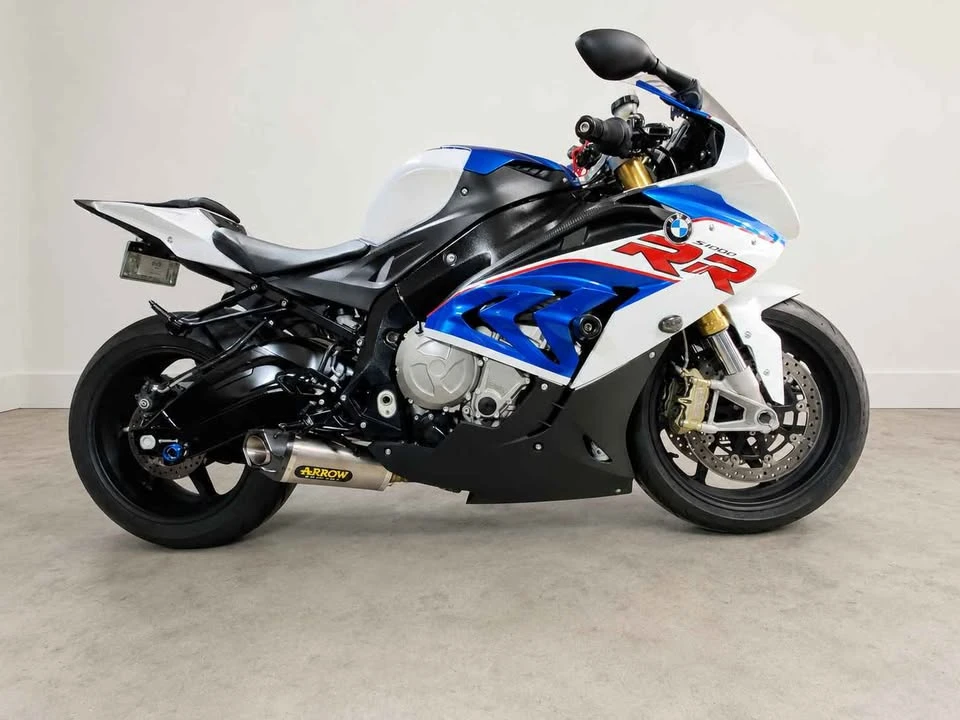 2017 BMW S1000 - Image 13 of 14
