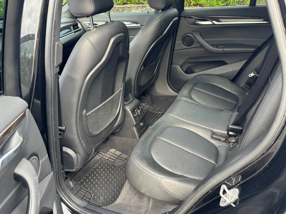 2017 BMW X1 - Image 6 of 8